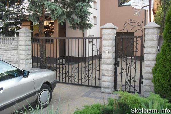 Nuotrauka Nustumiami kiemo vartai, gaminame, montuojame